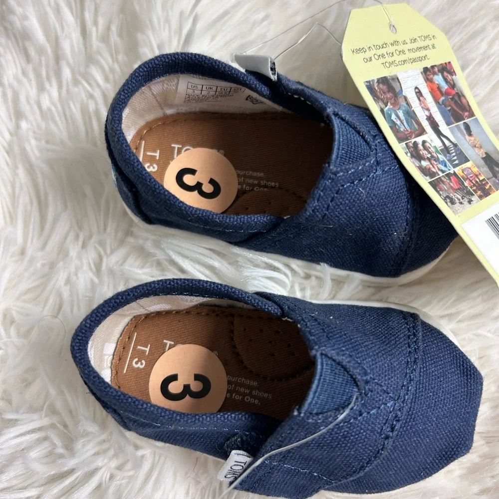 TOMS Kids Baby Boys Navy Blue Canvas Tiny Classic